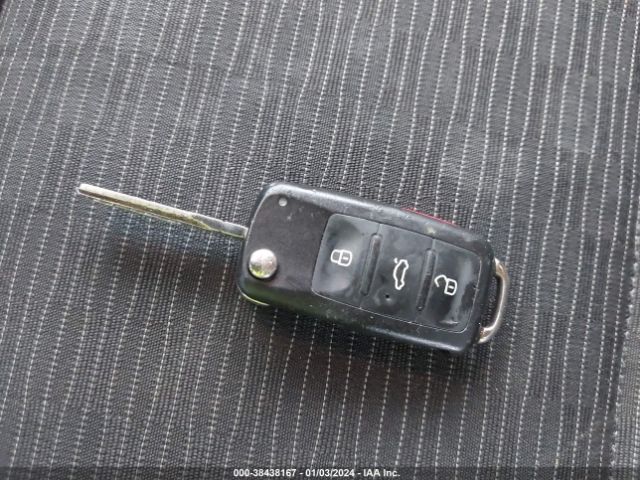 WVGAV7AXXHK052662 Volkswagen Tiguan 2.0t/2.0t S