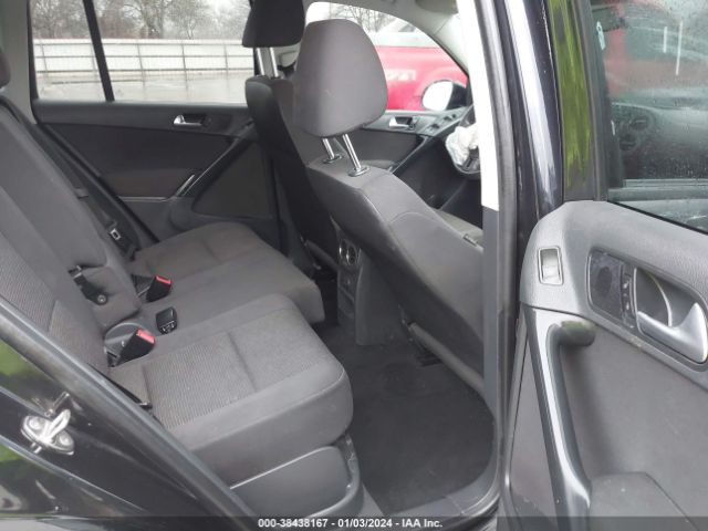 WVGAV7AXXHK052662 Volkswagen Tiguan 2.0t/2.0t S