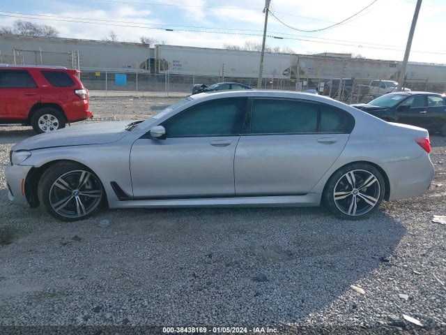 38438169 :رقم المزاد ، WBA7E2C50KB454272 vin ، 2019 Bmw 740i مزاد بيع