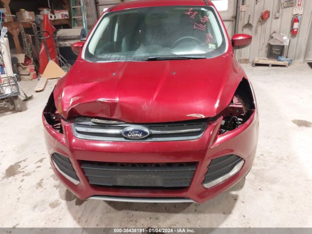 1FMCU9GX6FUB23467 Ford ESCAPE SE