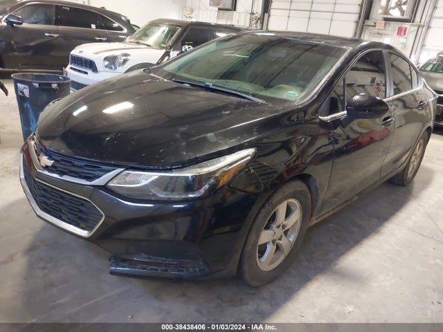 Chevrolet Cruze Lt Auto 2017 1G1BE5SM8H7167242 Image 2