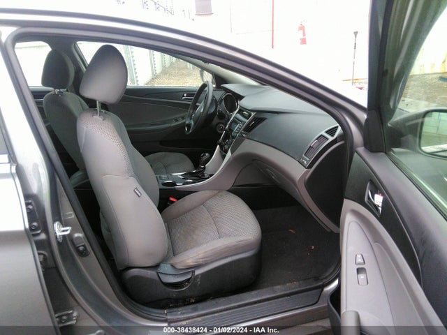 2013 HYUNDAI SONATA GLS VIN: 5NPEB4AC0DH508624