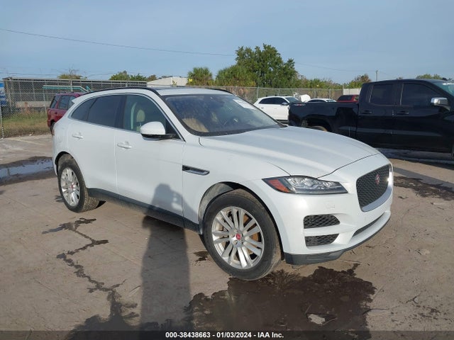 2017 JAGUAR F-PACE SADCK2BN5HA097198 Photo 0