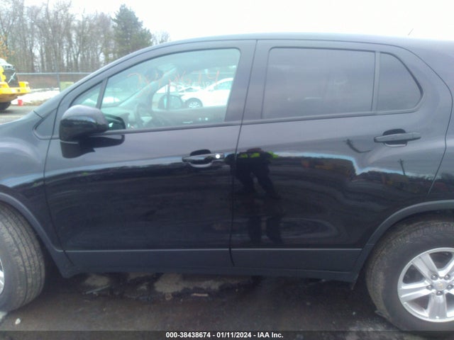 Chevrolet Trax Awd Ls 2022 KL7CJNSM9NB543685 Image 14