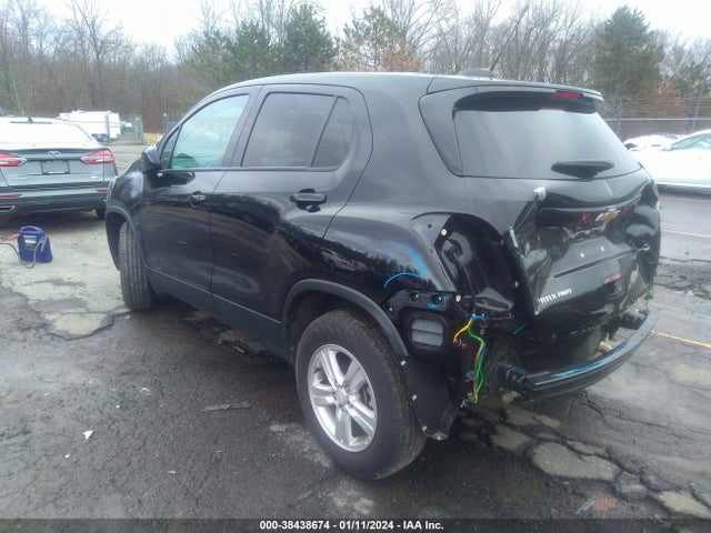 Chevrolet Trax Awd Ls 2022 KL7CJNSM9NB543685 Image 3