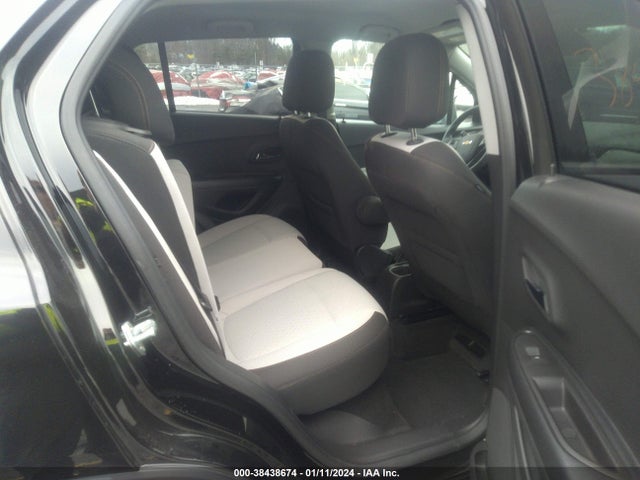 Chevrolet Trax Awd Ls 2022 KL7CJNSM9NB543685 Image 8
