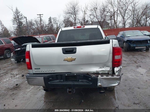 2011 CHEVROLET SILVERADO 1500 LT VIN: 3GCPKSE37BG243391
