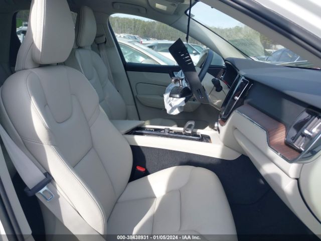YV4L12RK3N1988223 Volvo Xc60 B5 Momentum