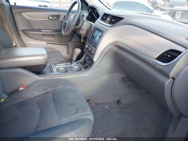 Chevrolet Traverse Ls 2015 1GNKRFED9FJ337225 Image 5