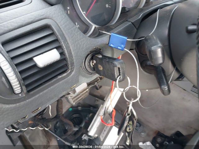 2005 PORSCHE CAYENNE WP1AB29P65LA64283 Photo 10