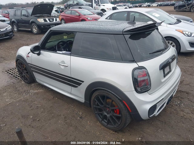 2016 MINI HARDTOP WMWXM9C53GT997662 Photo 2