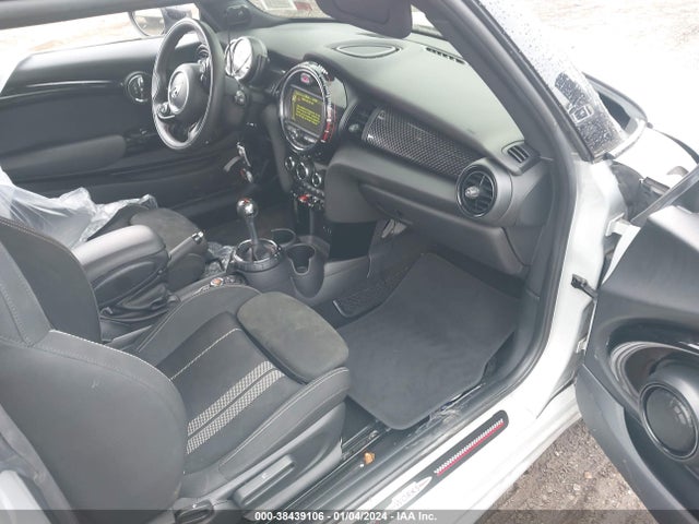 2016 MINI HARDTOP WMWXM9C53GT997662 Photo 4
