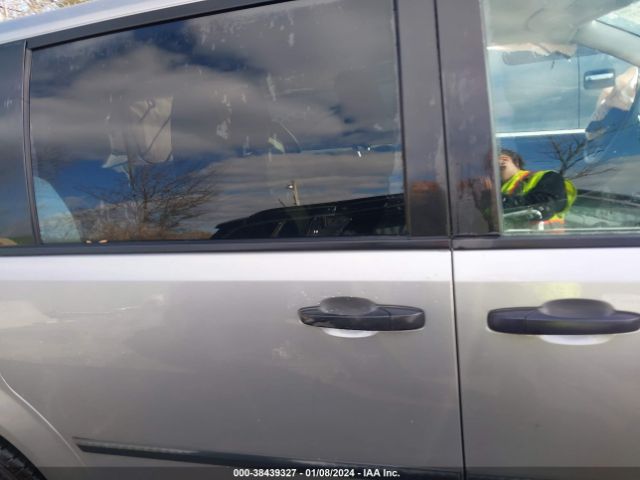 2C4RDGBG1GR356228 Dodge Grand Caravan American Value Pkg