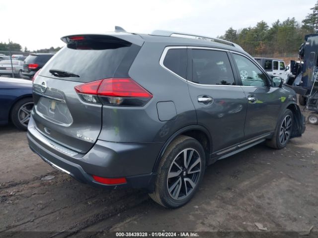 JN8AT2MV8HW016361 Nissan Rogue Sl