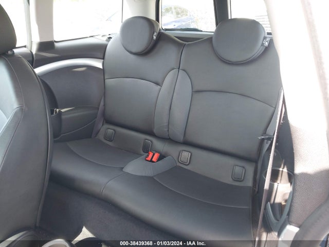 2009 MINI COOPER S CLUBMAN WMWMM33549TP74498 Photo 7