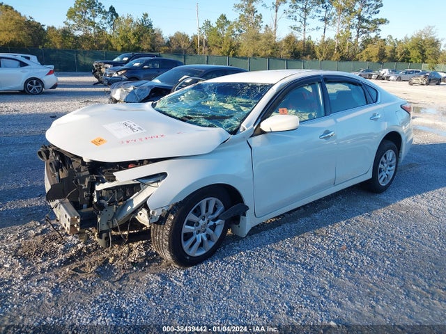 2015 NISSAN ALTIMA 2.5 S VIN: 1N4AL3AP4FN326555