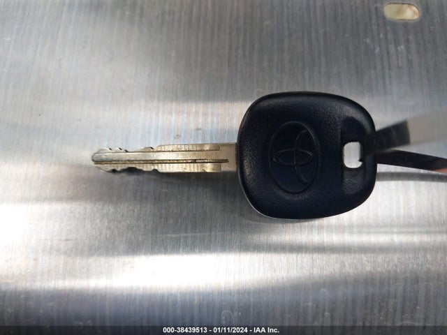 2014 TOYOTA COROLLA S PLUS VIN: 5YFBURHE3EP050910