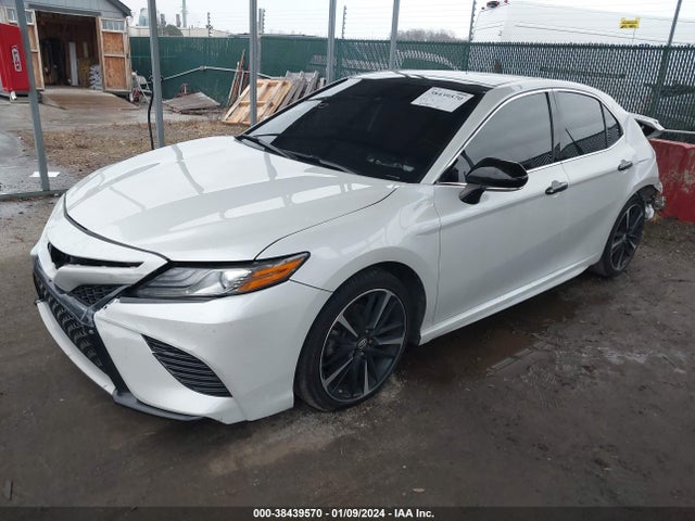 Toyota CAMRY XSE 2019 4T1B61HK3KU788041 Image 2
