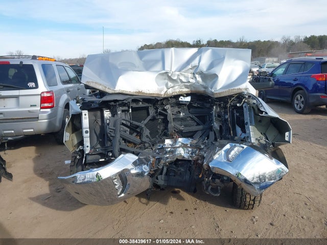 2017 CHEVROLET SILVERADO 1500 1LT VIN: 3GCUKREC5HG221538
