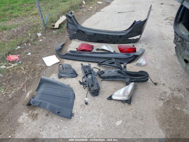 3KPF24AD4ME305723 KIA Forte Lxs