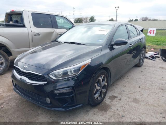 3KPF24AD4ME305723 KIA Forte Lxs