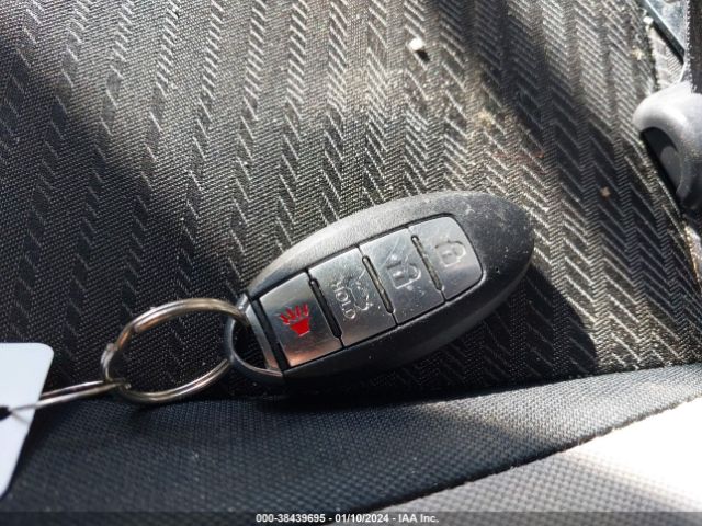 3N1CN8EV2ML841315 Nissan Versa Sv Xtronic Cvt