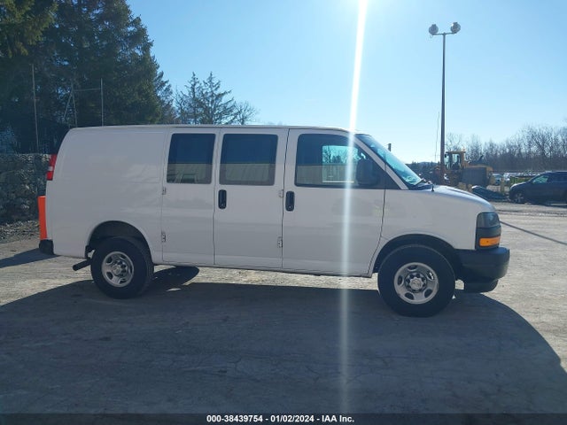 Chevrolet Express Cargo Rwd 2500 Regular Wheelbase Wt 2021 1GCWGAFPXM1309751 Image 13