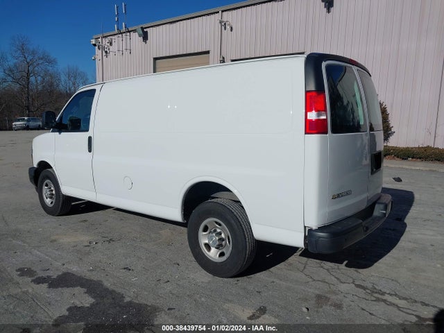 Chevrolet Express Cargo Rwd 2500 Regular Wheelbase Wt 2021 1GCWGAFPXM1309751 Image 3