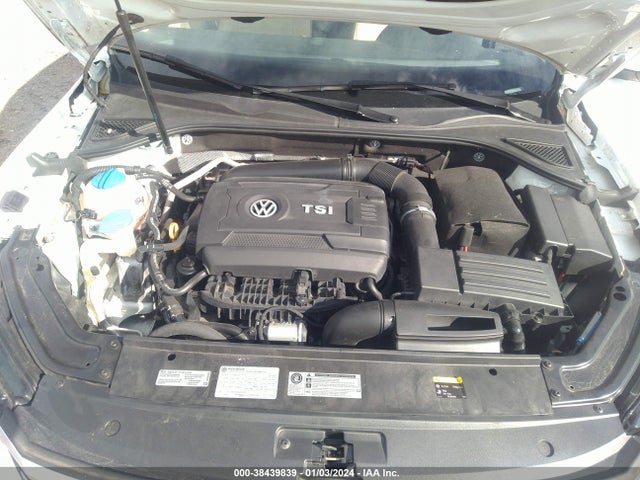 1VWGT7A32HC023682 Volkswagen Passat 1.8t Se