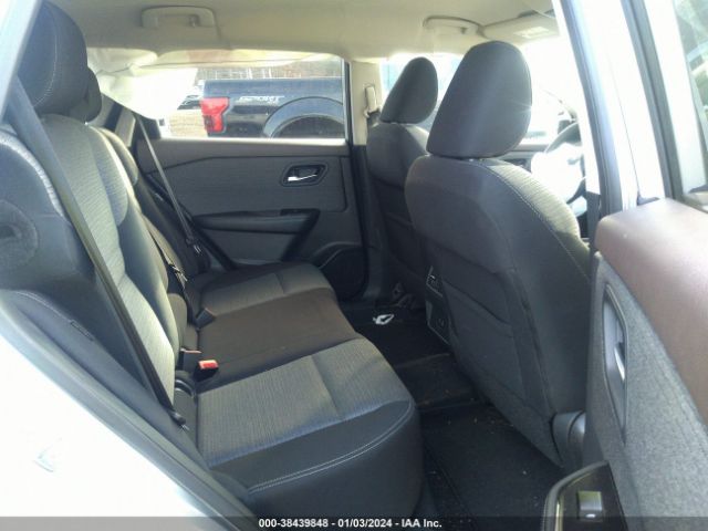 5N1AT3BB2MC822620 Nissan Rogue Sv Intelligent Awd