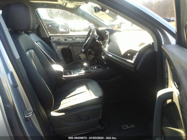 WA1BNAFY8J2039013 Audi Q5 2.0t Premium/2.0t Tech Premium