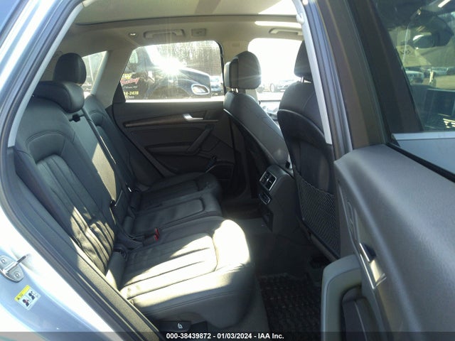 WA1BNAFY8J2039013 Audi Q5 2.0t Premium/2.0t Tech Premium