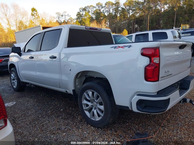 2021 CHEVROLET SILVERADO 1500 4WD SHORT BED CUSTOM VIN: 1GCPYBEH4MZ114604