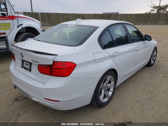 2014 BMW 328I XDRIVE VIN: WBA3B5C57EP543689