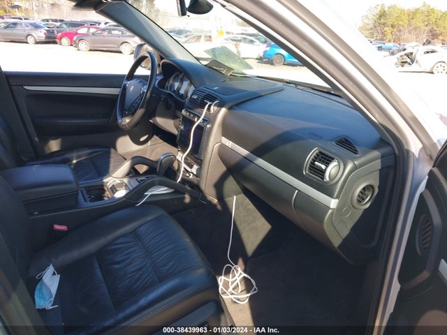 2006 PORSCHE CAYENNE WP1AB29P76LA64630 Photo 4