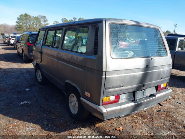 1987 VOLKSWAGEN VANAGON WV2YB0253HH057426 Photo 2