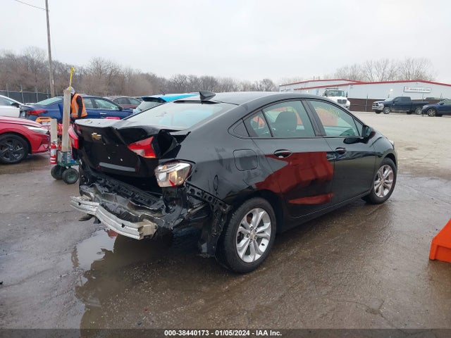 Chevrolet CRUZE LS 2019 1G1BC5SM3K7119824 Image 4
