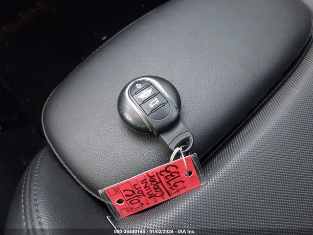 2017 MINI CLUBMAN WMWLU5C50H2E83656 Photo 10