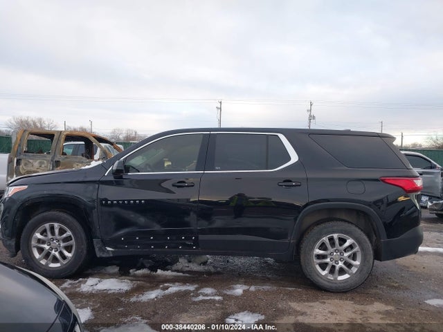 Chevrolet Traverse Ls 2019 1GNERFKW3KJ120993 Image 14