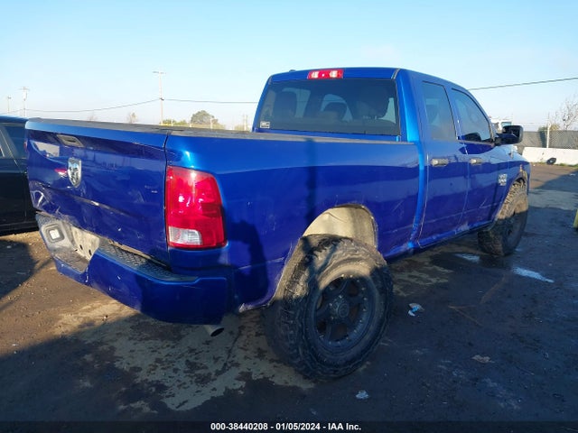 RAM 1500 Classic Express Quad Cab 4x2 6'4 Box 2019 1C6RR6FG3KS552479 Image 4