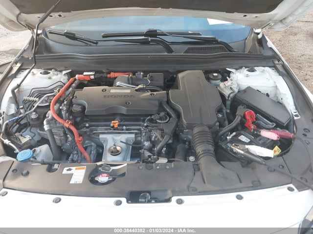 Honda ACCORD HYBRID 2018 1HGCV3F19JA009048 Image 10