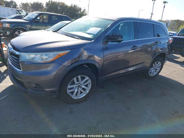 2016 TOYOTA HIGHLANDER LE VIN: 5TDZARFH5GS017728