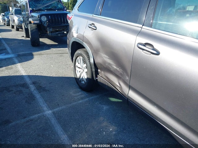 2016 TOYOTA HIGHLANDER LE VIN: 5TDZARFH5GS017728