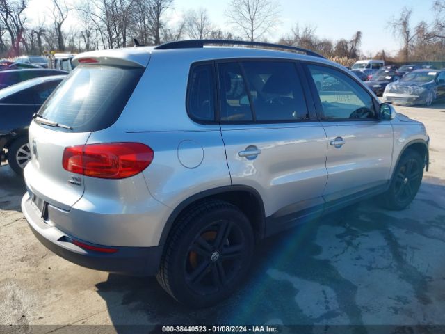 WVGBV7AX7GW582731 Volkswagen TIGUAN S