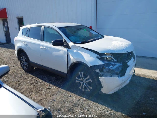 2018 JTMBFREV8JJ244135 main image