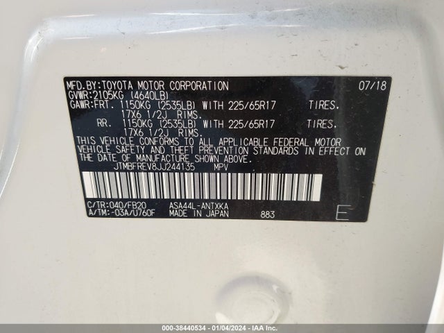 Toyota RAV4 LE 2018 JTMBFREV8JJ244135 Image 9