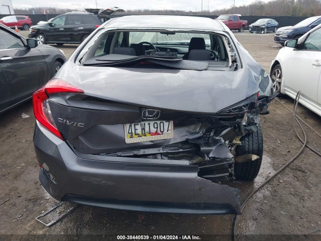 Honda Civic Lx 2018 2HGFC2F54JH525092 Image 16