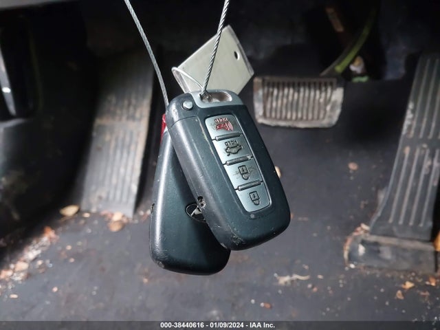 2013 HYUNDAI ELANTRA LIMITED VIN: 5NPDH4AE6DH401539