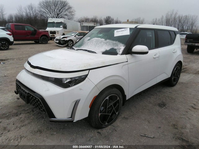 KIA SOUL EX 2023 KNDJ33AU5P7894545 Image 2