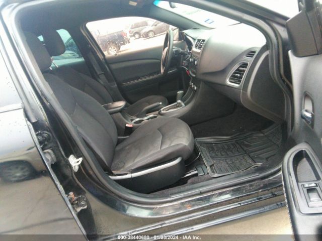 1C3CDZAB3EN187738 Dodge AVENGER SE